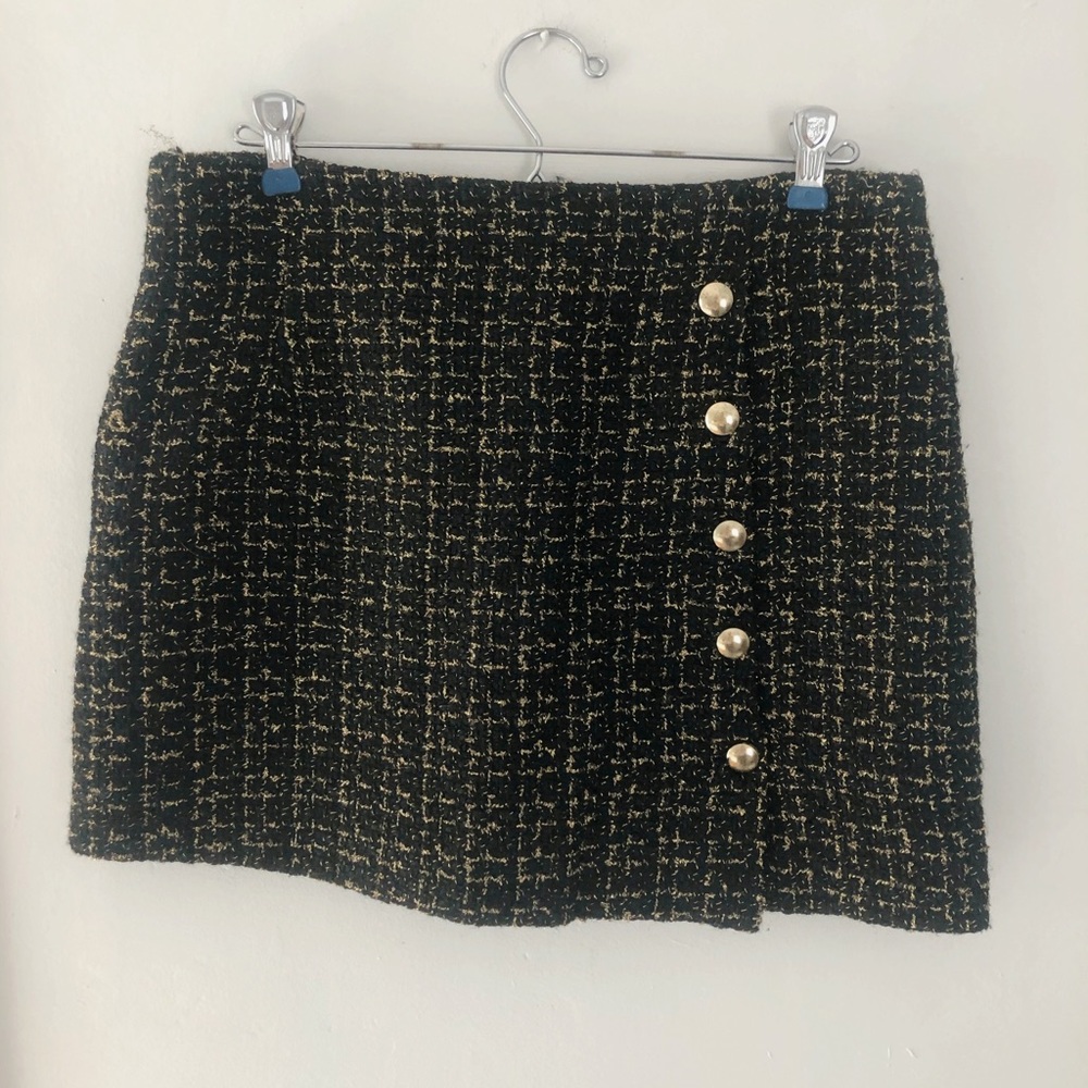 black and gold tweed skirt